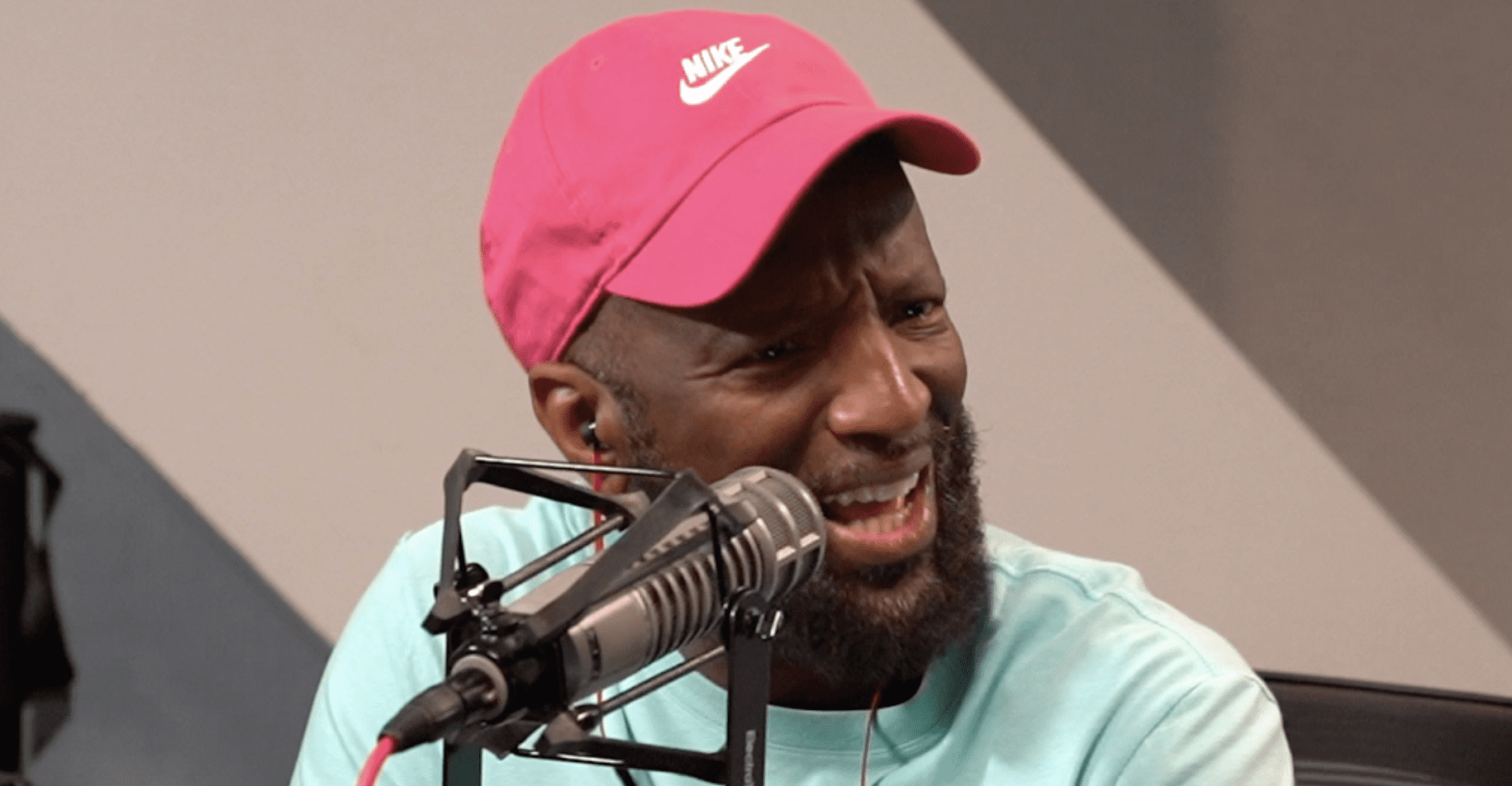 Rickey Smiley, Pink Hat
