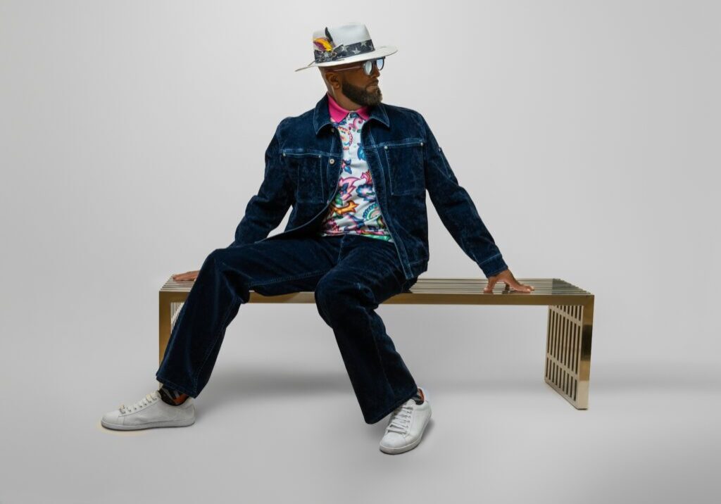 Rickey Smiley, Bench, Looking Right, Side View